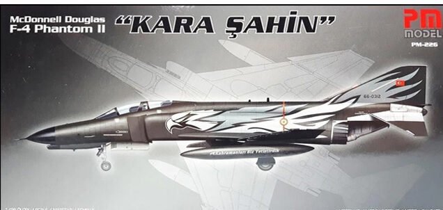 pm-226 PM Model 226 1/18 Ölçek, F-4 Phantom II ( Kara Şahin ) Avcı-Bombardıman Uçağı, Plastik Model kiti - Görsel 1