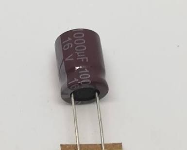 1000uF 16 kondansatör 1000uF 16V Kondansatör - Görsel 1